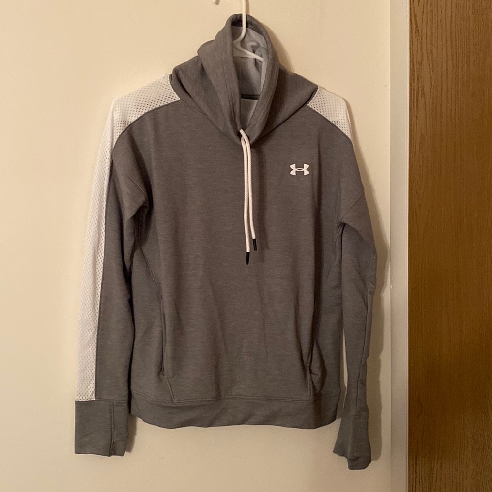 Never worn. Brand new
